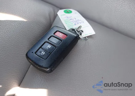 2018 Toyota Rav4 Limited из США, поврежденный, VIN JTMDFREV3JJ242723